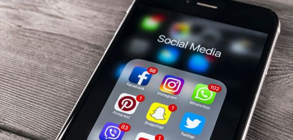 Reprise smartphone : faut-il désinstaller les jeux et applications au préalable ?