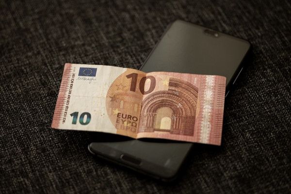 Reprise d’un téléphone Bouygues auprès de votre opérateur : une bonne affaire ?
